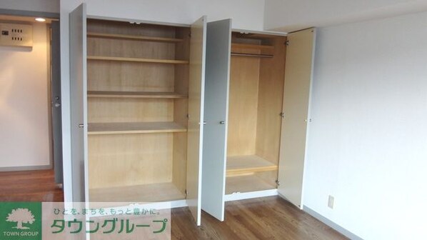 メゾン里仁の物件内観写真